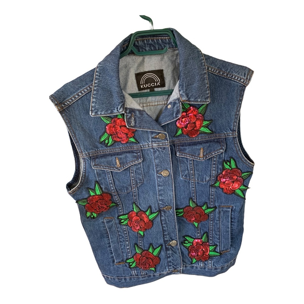 Kuccia Jean Vest w/ Red Sequin Rose Applique size : Small